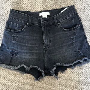 H&M high rise stretchy jean shorts
